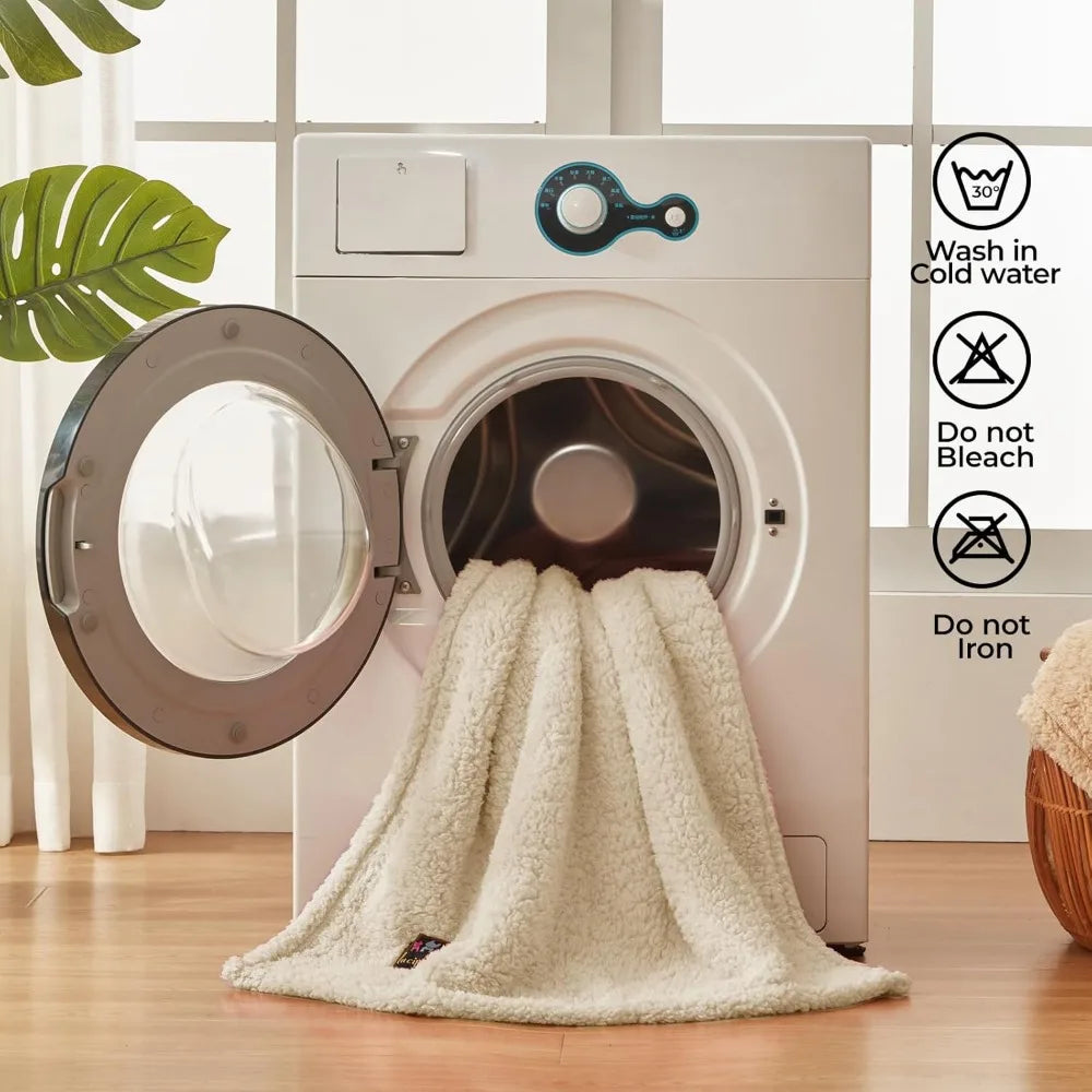 Waterproof Pet Blanket for Medium Large Dogs Soft Cat Sherpa Calming Thick Cover Leakproof Cozy Puppy Sofa Bed Car Couch Protec